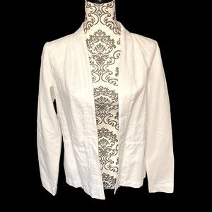 Women’s white Heney Jersey from Olsen